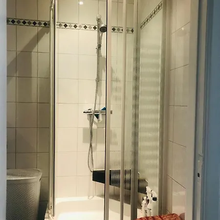 Gelijkvloers 2 Slaapkamer Centrum *
