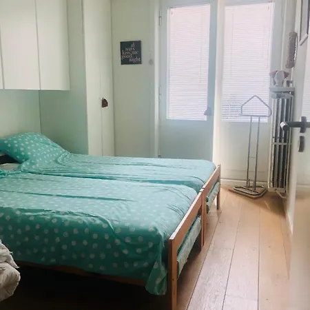 Gelijkvloers 2 Slaapkamer Centrum *